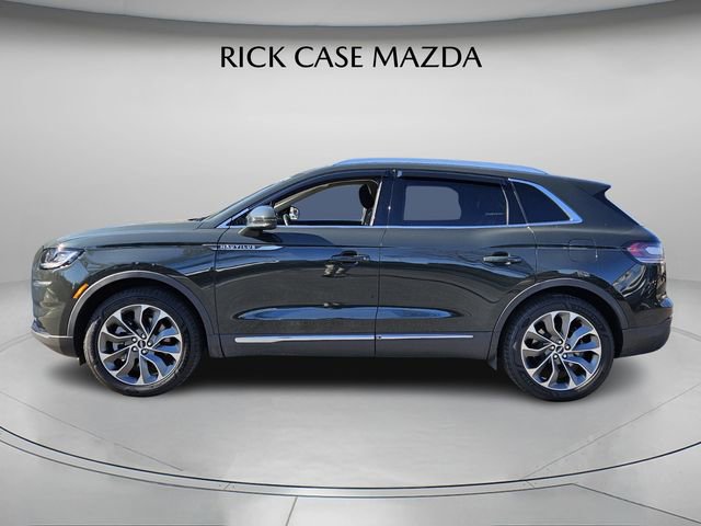 Used 2023 Lincoln Nautilus Reserve w/ Luxury Package image 3