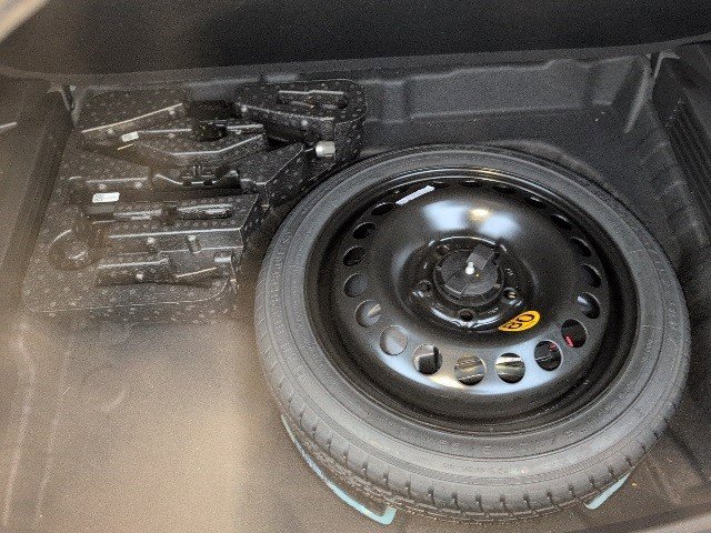 Certified 2023 Chevrolet TrailBlazer RS w/ Driver Confidence Package image 26