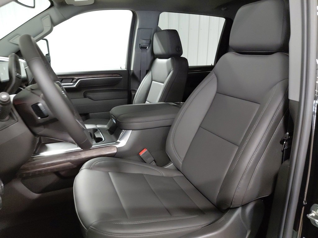 New 2026 Chevrolet Silverado 3500 LTZ w/ LTZ Plus Package image 5