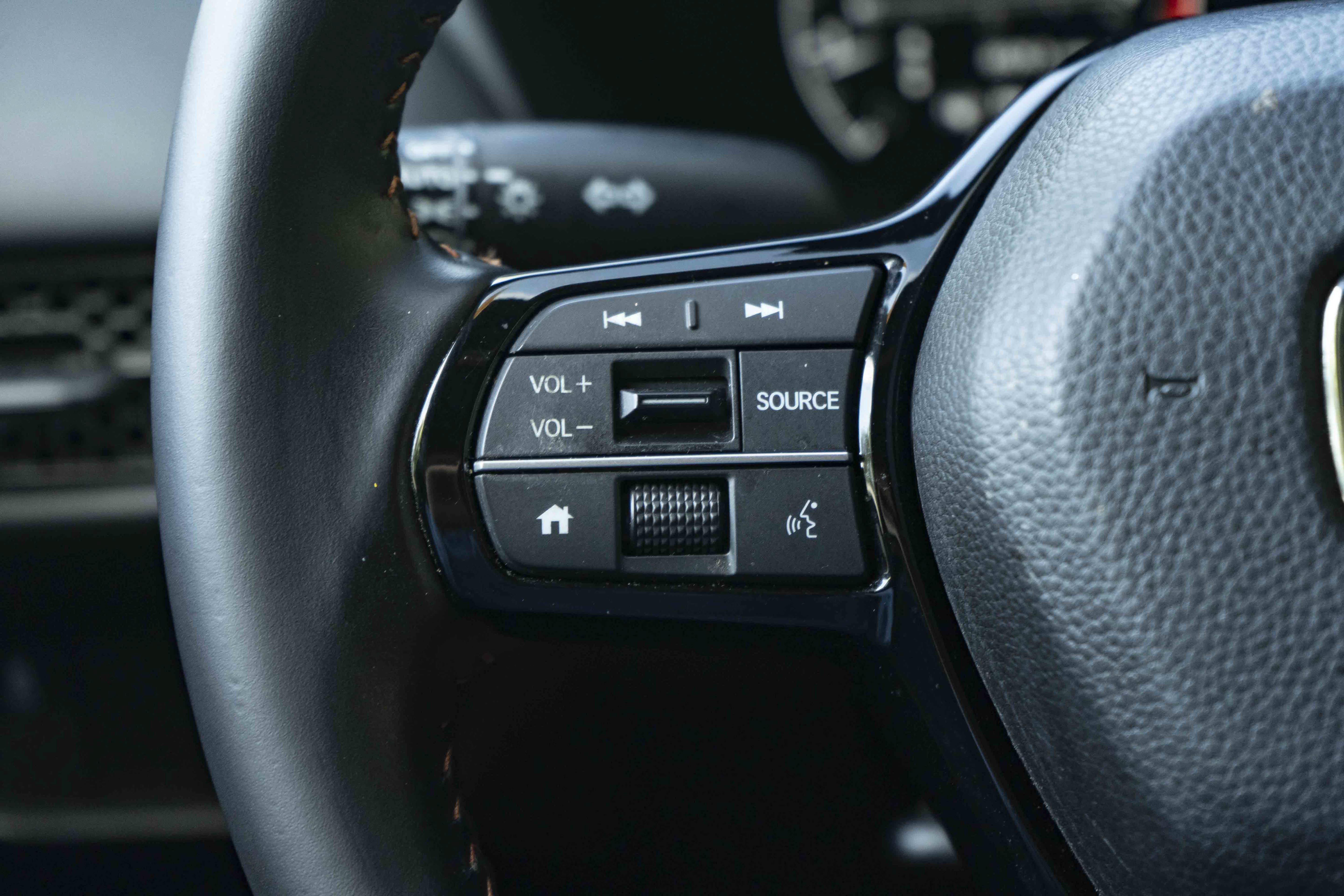 Certified 2025 Honda HR-V Sport image 20
