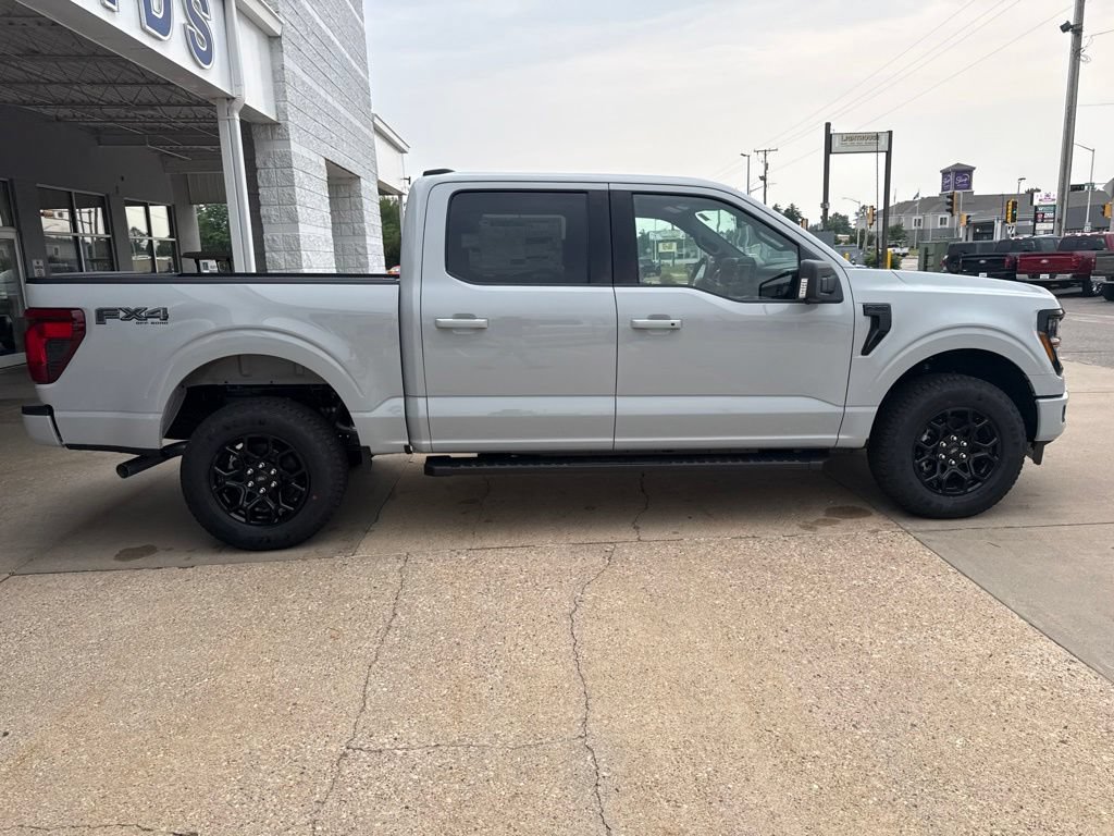New 2026 Ford F150 XLT w/ Equipment Group 302A MID AWD/4WD image 8