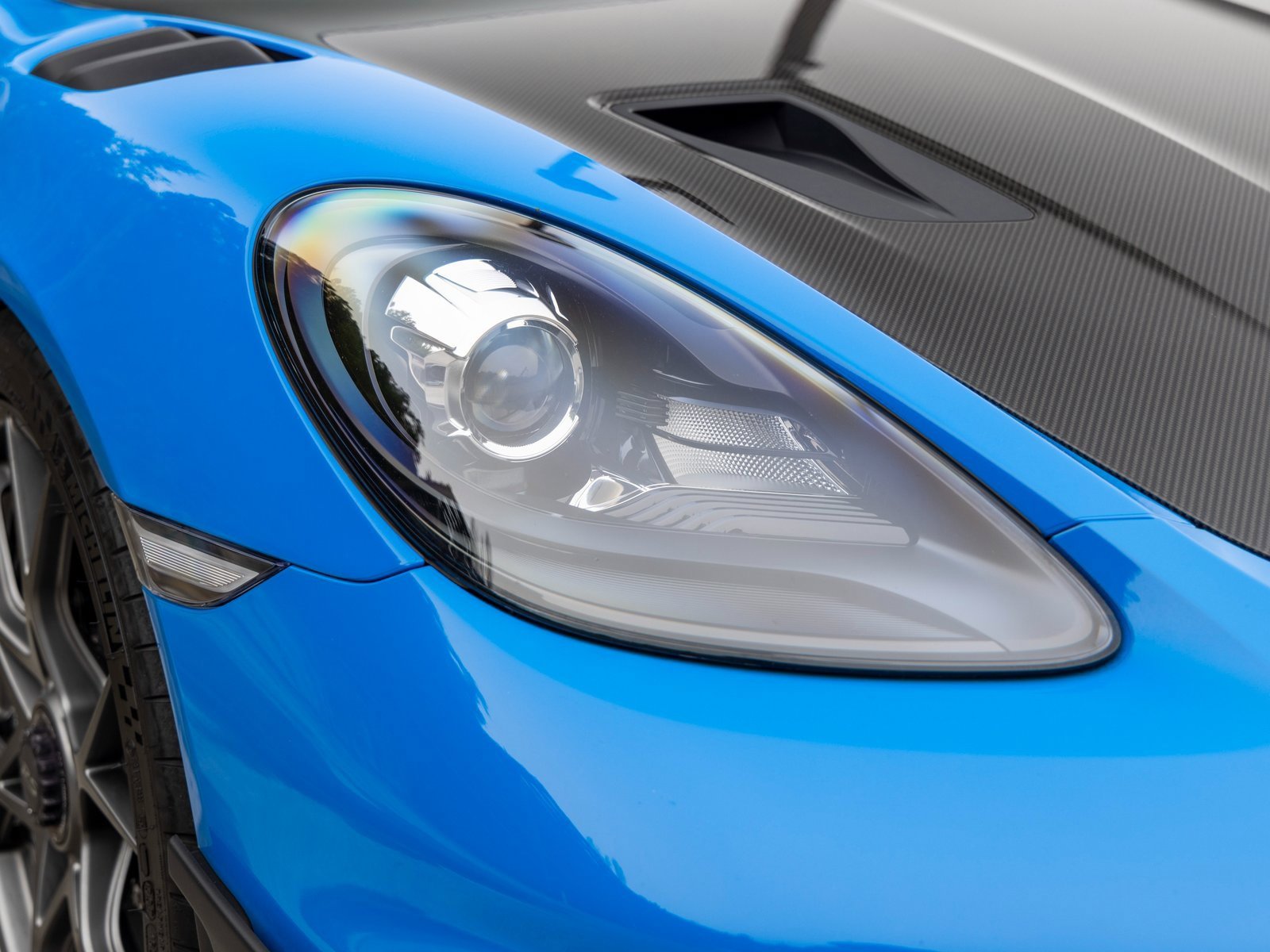 Certified 2023 Porsche 718 Cayman GT4 RS image 15