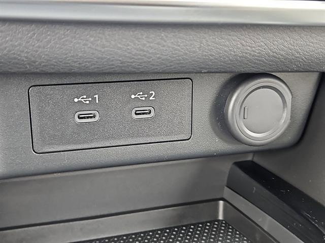 New 2025 Nissan Rogue SV image 9