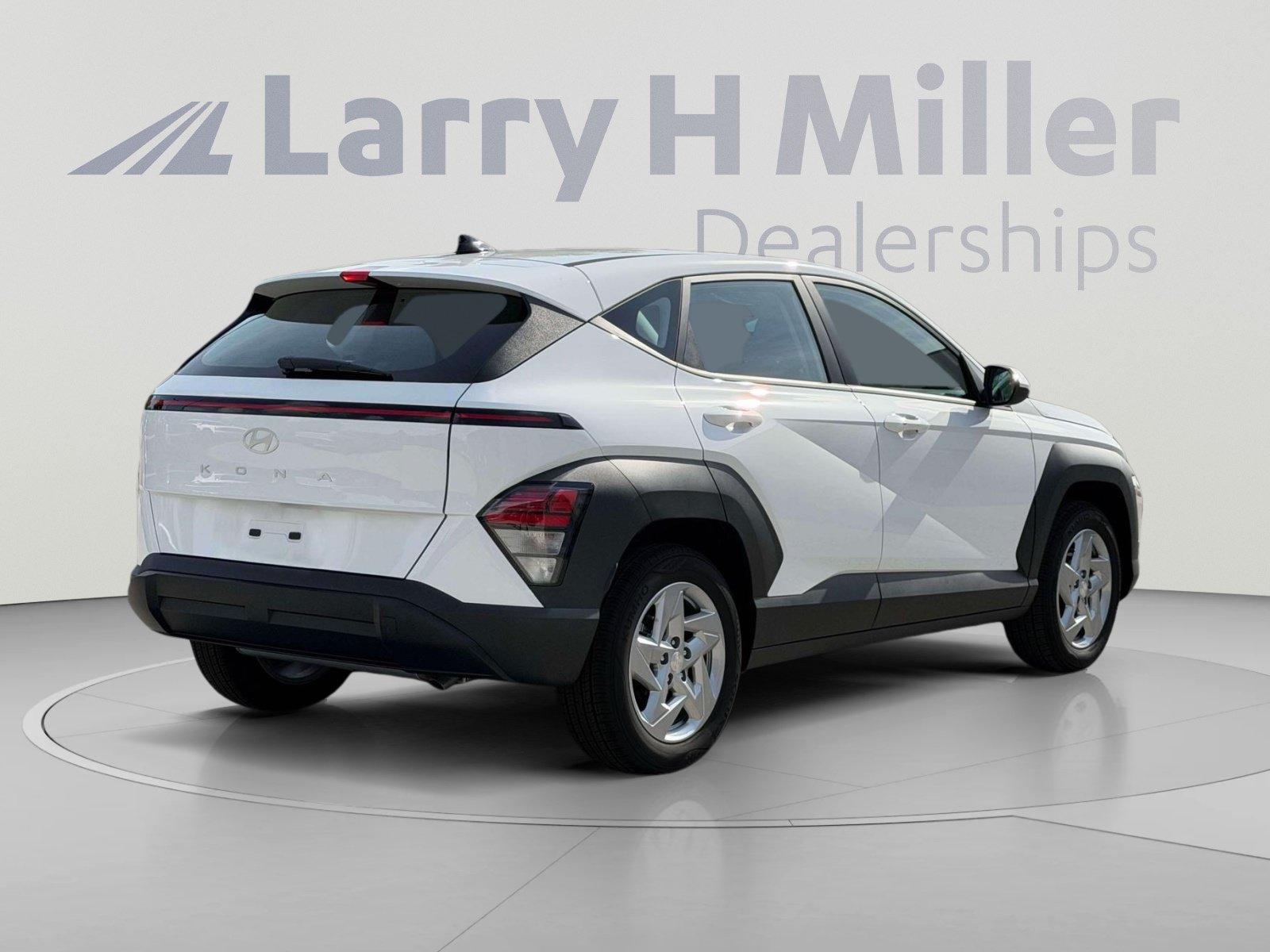 New 2027 Hyundai Kona SE FWD image 14