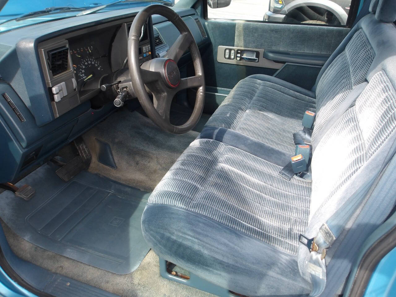 Used 1993 GMC Sierra 1500 2WD Regular Cab image 15