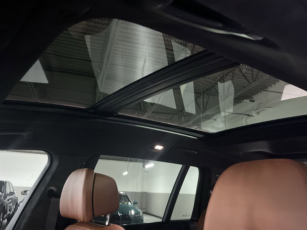 New 2026 BMW X7 M60i image 21