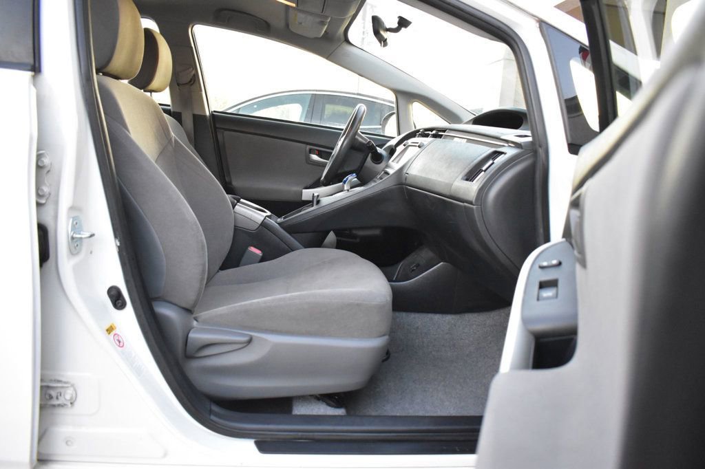 Used 2015 Toyota Prius One FWD image 14