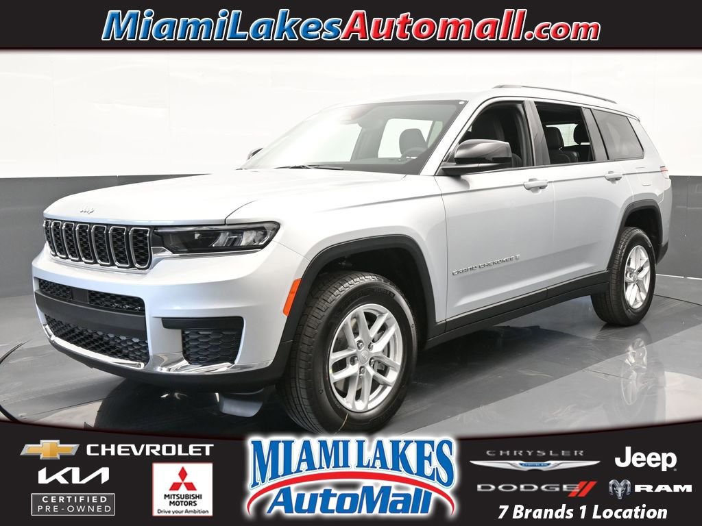 Used 2024 Jeep Grand Cherokee L Laredo image 1