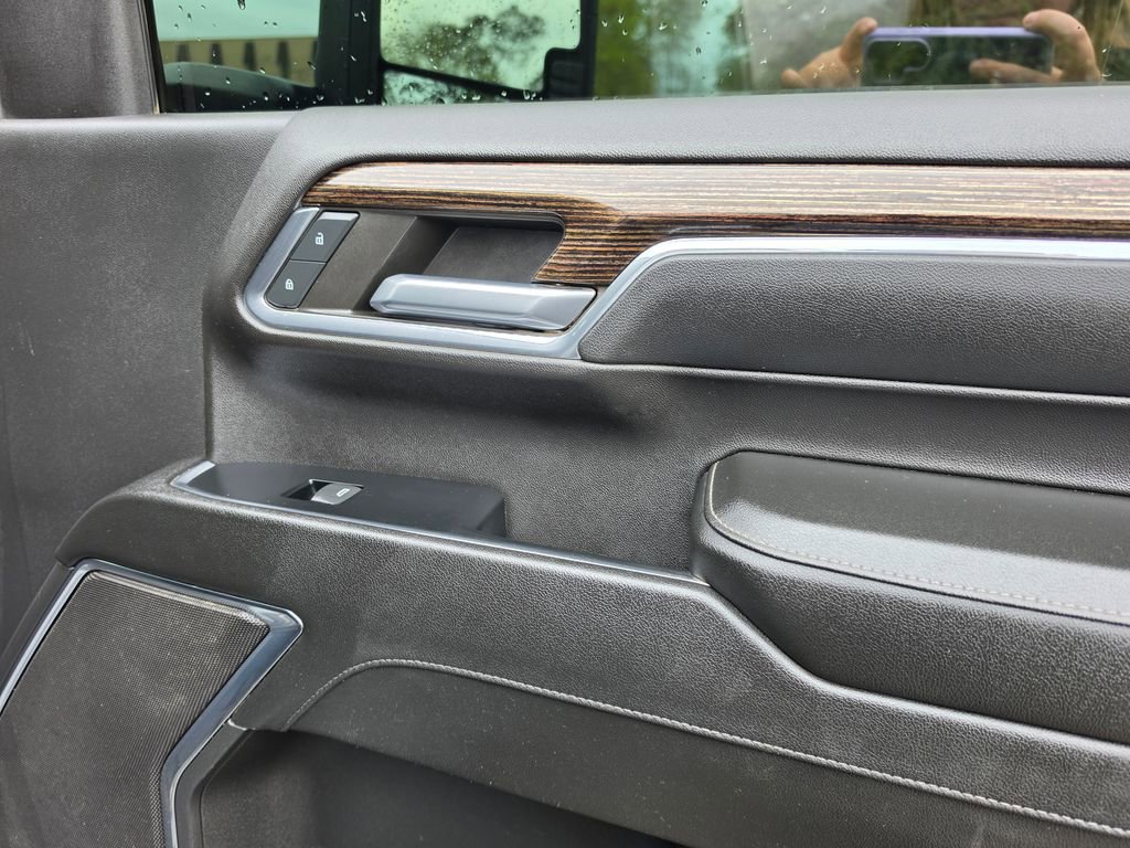 Used 2024 GMC Sierra 2500 SLE w/ SLE Value Package; image 50