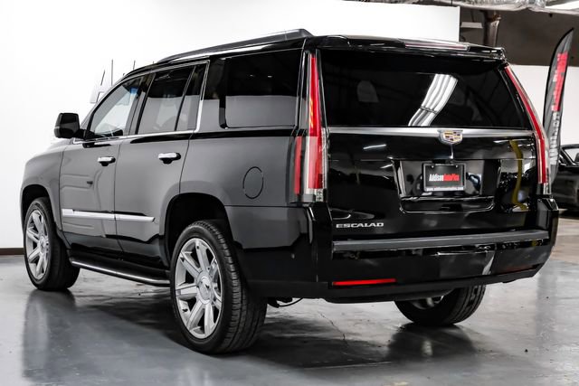 Used 2018 Cadillac Escalade Luxury image 12