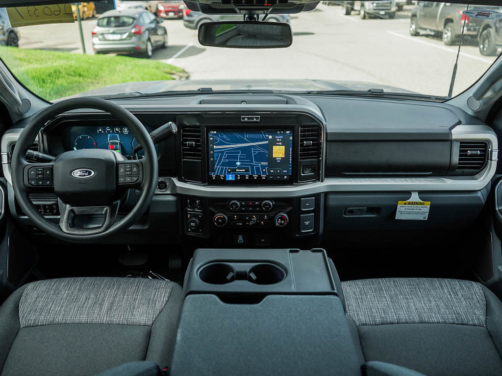 New 2026 Ford F350 XLT w/ XLT Premium Package AWD/4WD image 11