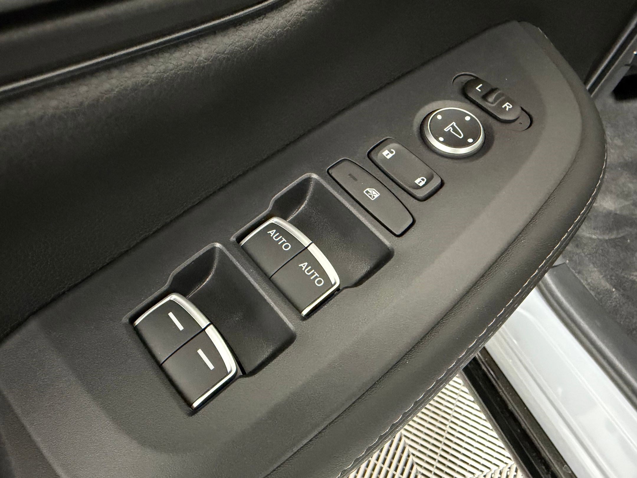 New 2026 Honda HR-V EX-L image 11