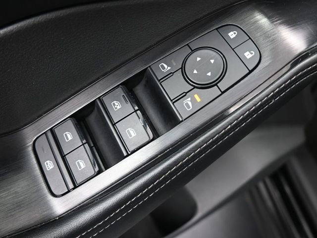 Used 2025 Nissan Rogue SV AWD/4WD image 13