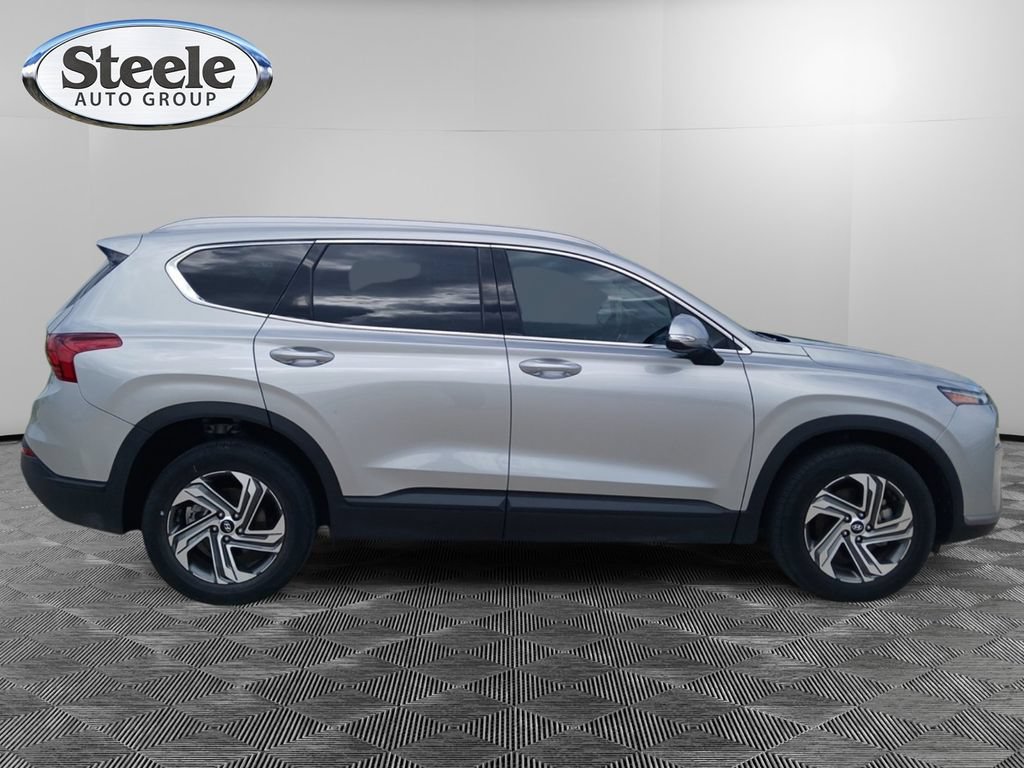 Used 2023 Hyundai Santa Fe SEL FWD image 4