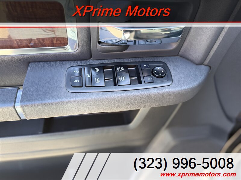 Used 2012 RAM 1500 Laramie RWD image 12
