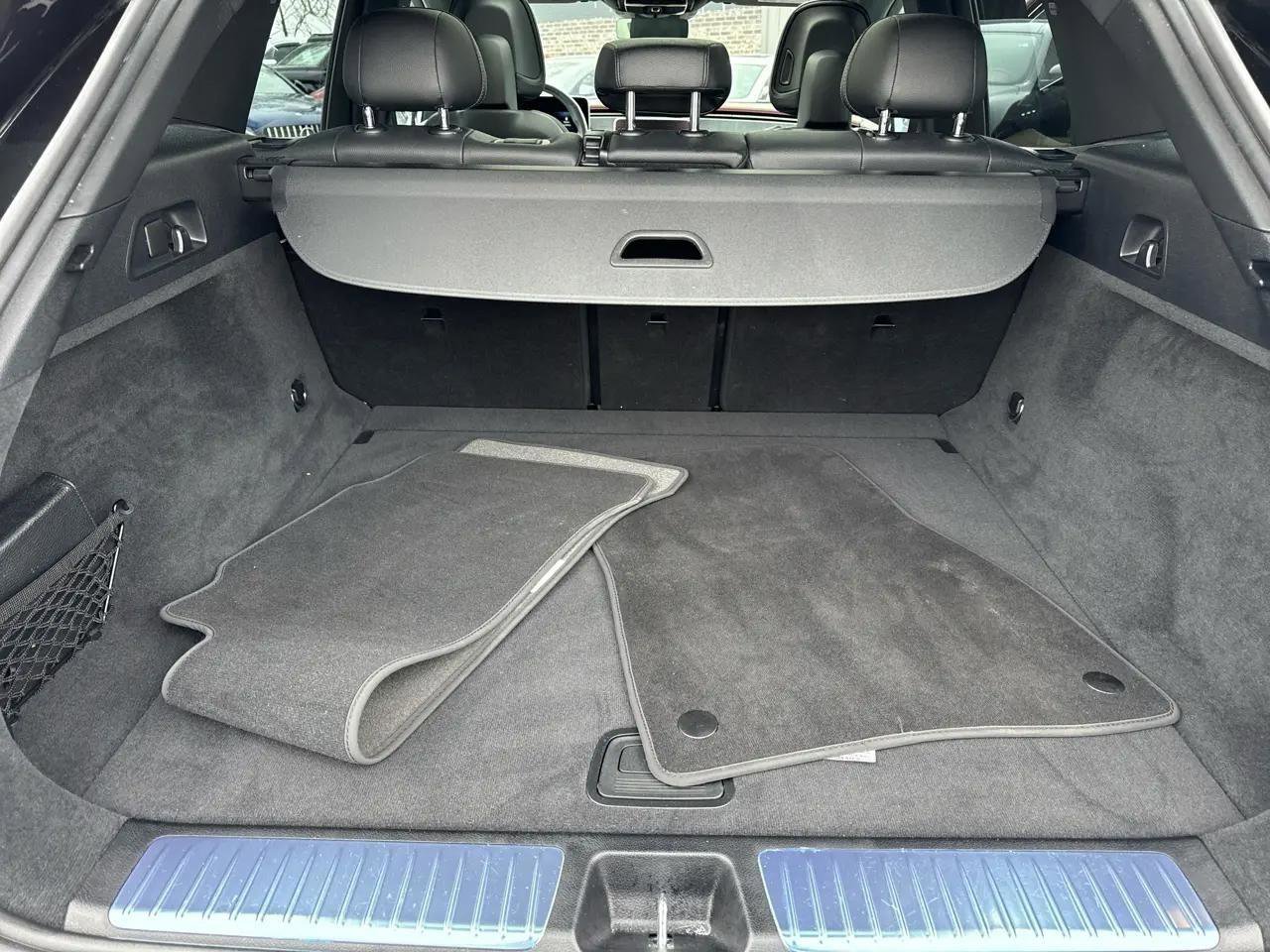 Used 2023 Mercedes-Benz EQE 350+ 4MATIC SUV w/ AMG Line Exterior Package image 18