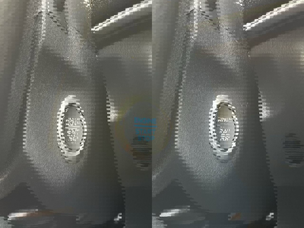 New 2026 Ford Transit 250 148 Medium Roof Extended AWD image 17