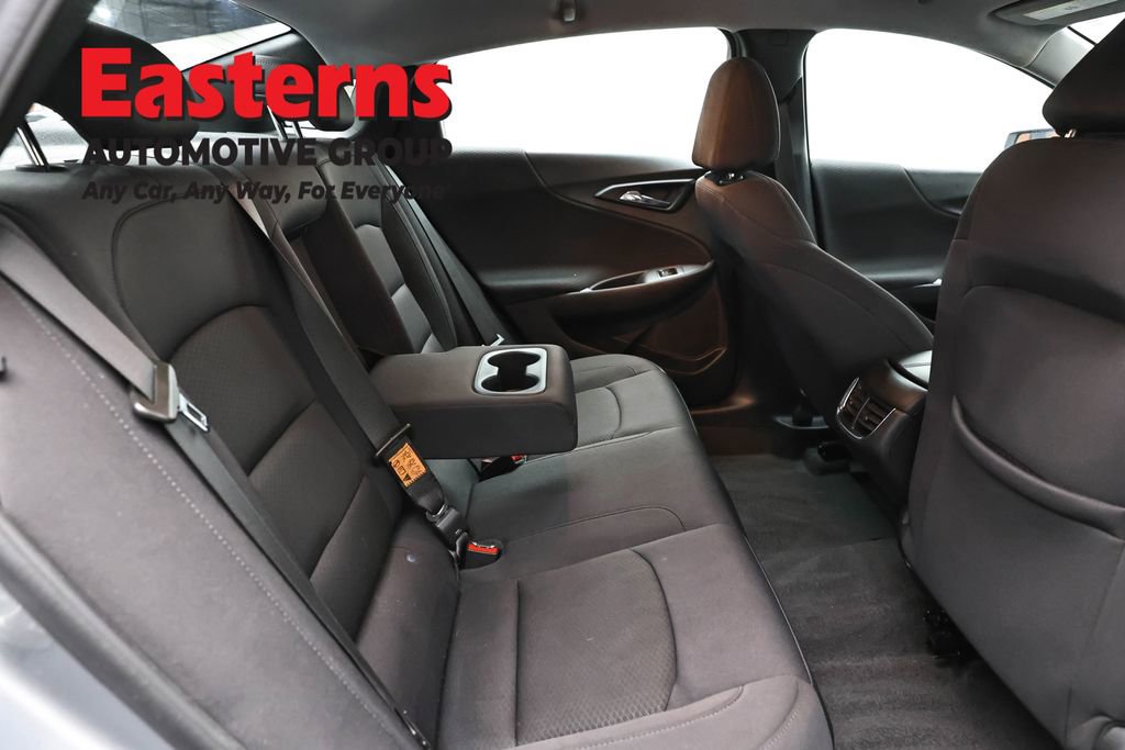 Used 2023 Chevrolet Malibu LT FWD image 23