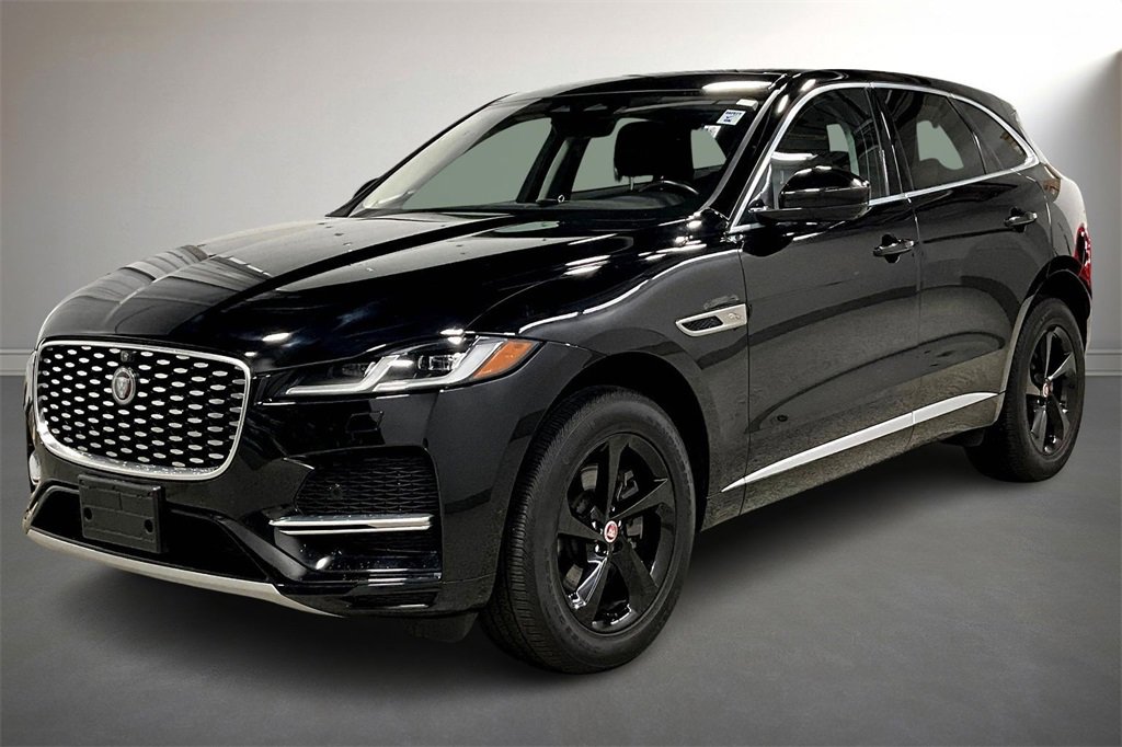 Used 2021 Jaguar F-PACE image 3