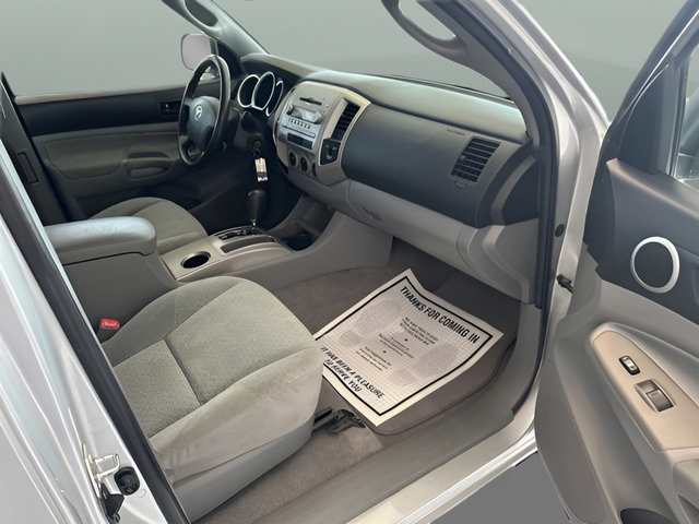 Used 2006 Toyota Tacoma PreRunner RWD image 14