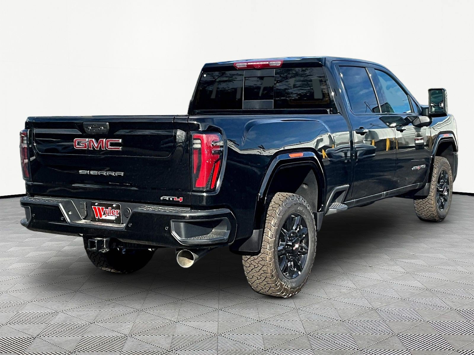 New 2026 GMC Sierra 3500 AT4 w/ AT4 Premium Plus Package AWD/4WD image 7