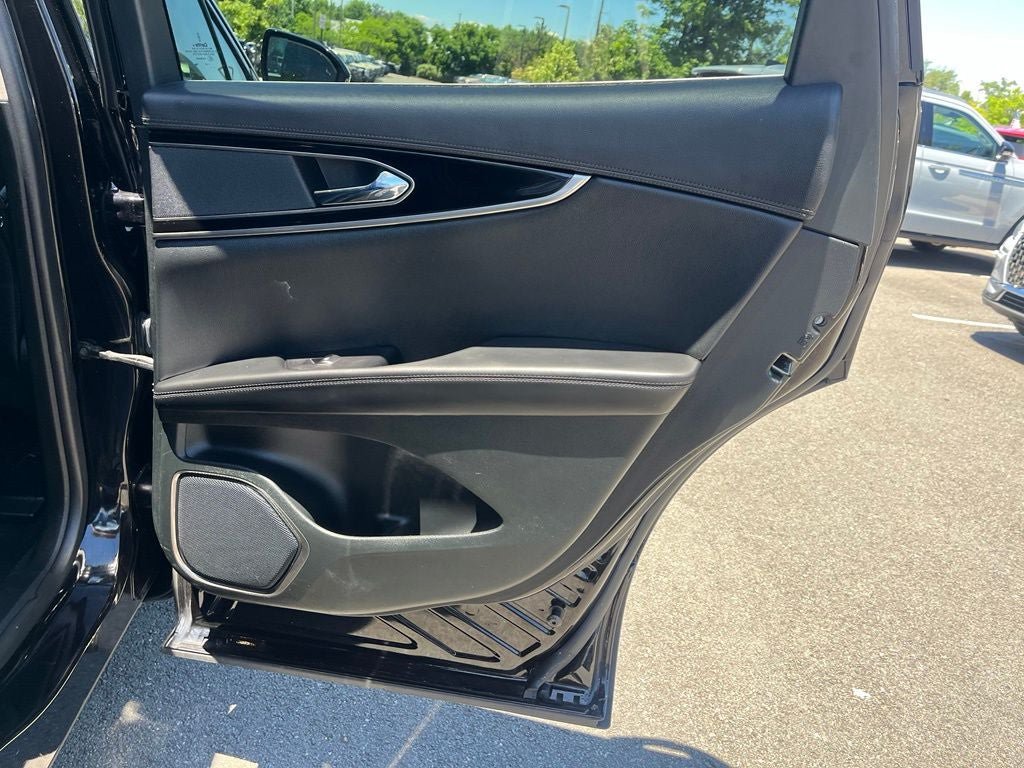 Certified 2023 Lincoln Nautilus AWD w/ Premium Package image 20