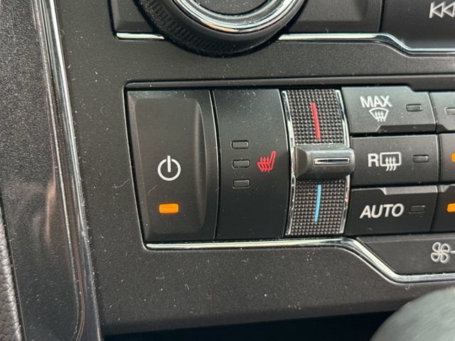 Used 2019 Ford Explorer XLT w/ Equipment Group 202A AWD/4WD image 36