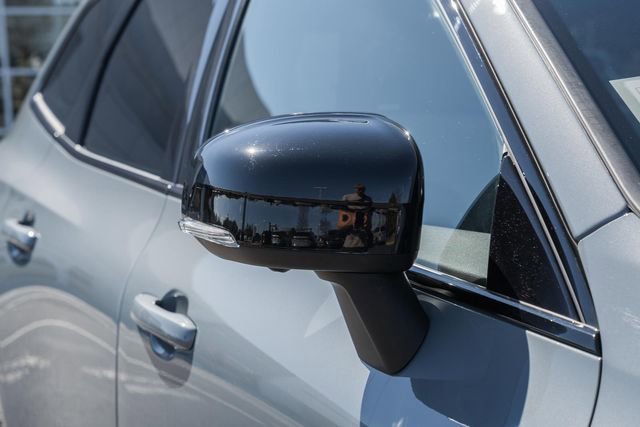 Certified 2022 Volvo XC60 T8 R-Design w/ Advanced Package image 15