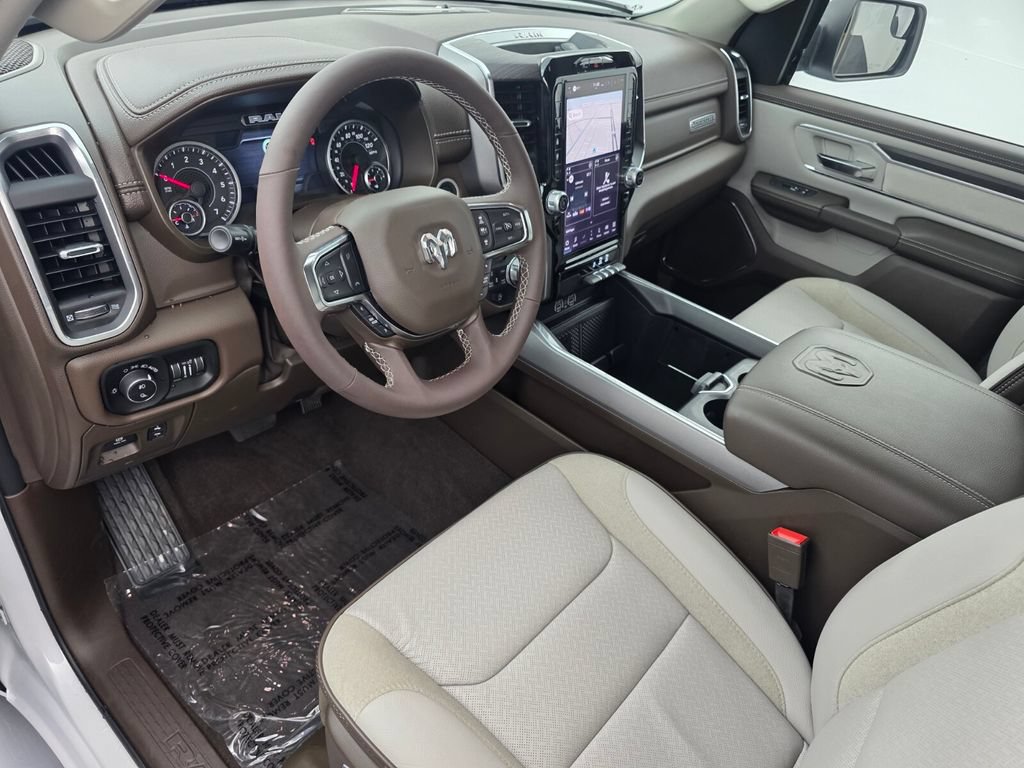 Used 2026 RAM 1500 Laramie AWD/4WD image 10