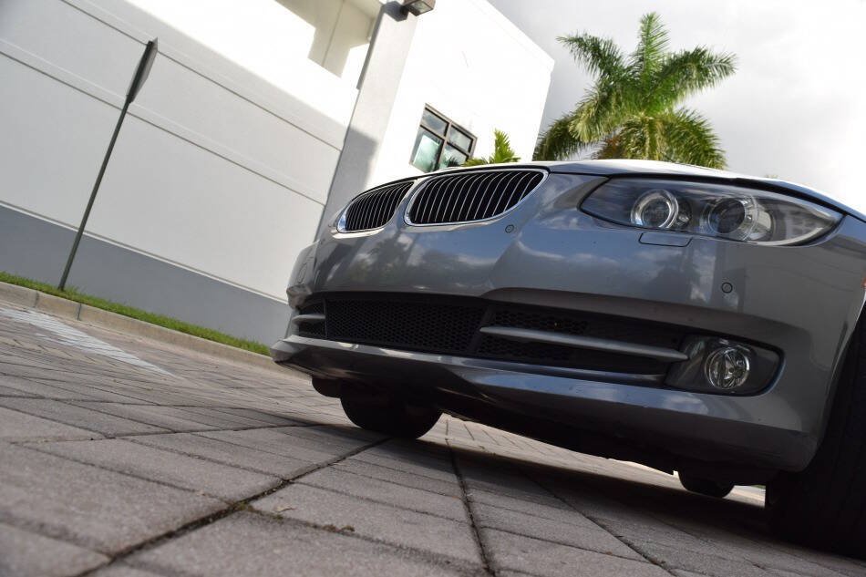 Used 2013 BMW 328i Convertible RWD image 14
