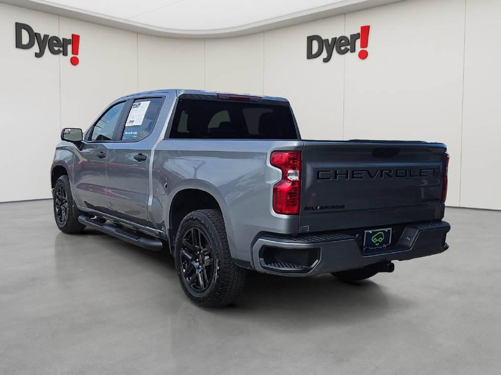 Used 2024 Chevrolet Silverado 1500 Custom w/ Turbomax Blackout Package RWD image 3
