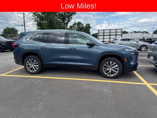 Used 2026 Buick Enclave Preferred w/ Power Package FWD image 3