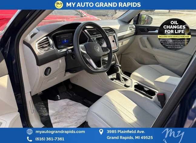 Used 2022 Volkswagen Tiguan SE AWD/4WD image 5