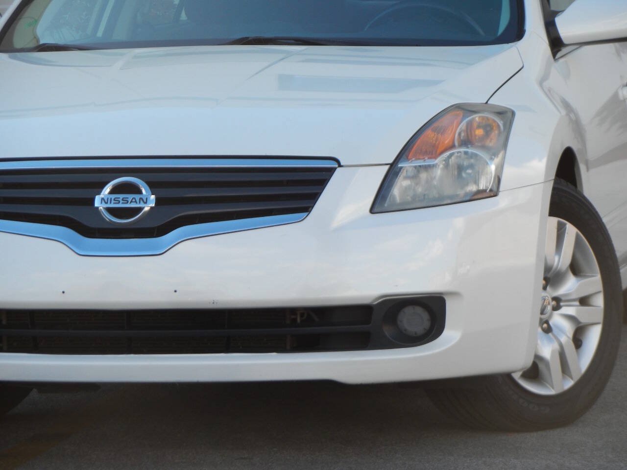Used 2009 Nissan Altima 2.5 S w/ Convenience Pkg FWD image 4