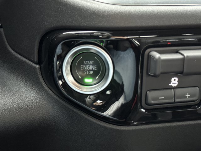 Used 2025 GMC Sierra 1500 Elevation AWD/4WD image 27