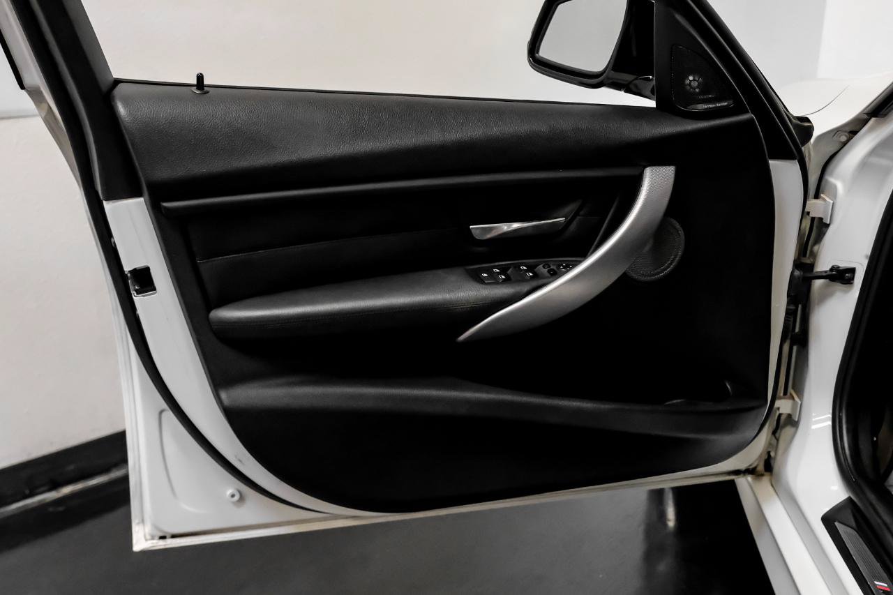 Used 2014 BMW 335i Sedan RWD image 41