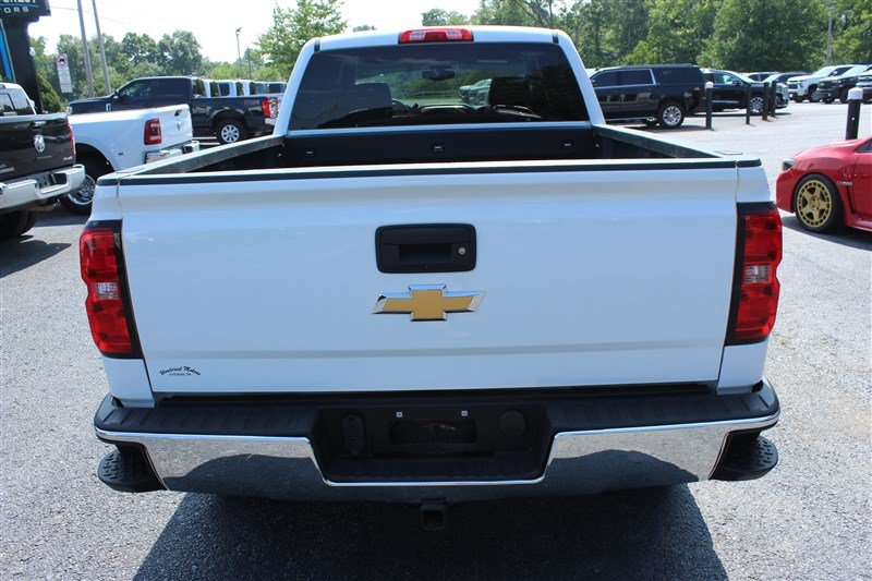 Used 2018 Chevrolet Silverado 1500 LT w/ Max Trailering Package AWD/4WD image 6