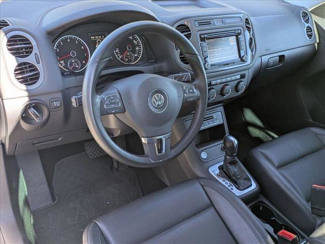 Used 2014 Volkswagen Tiguan SE image 10