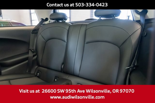 Used 2020 MINI Cooper 2-Door Hardtop FWD image 24
