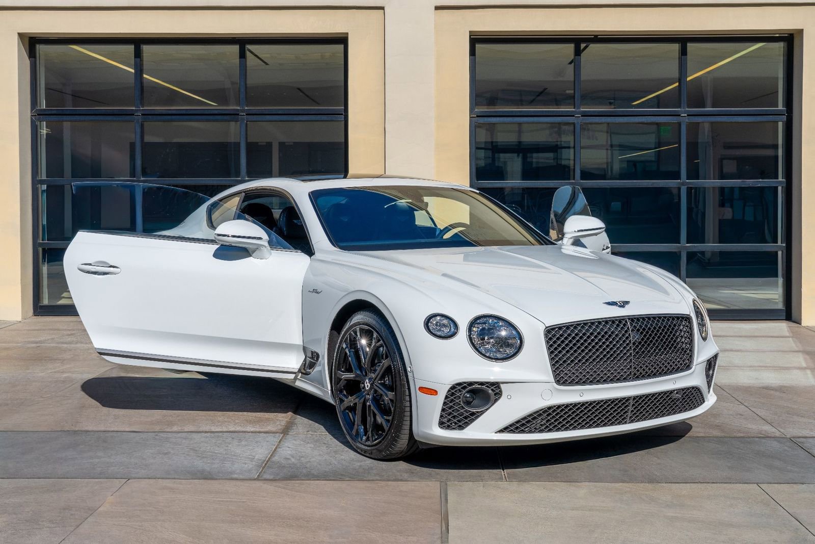 Used 2024 Bentley Continental GT Speed image 34