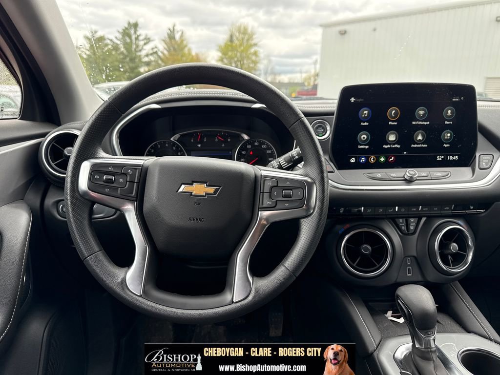 Used 2025 Chevrolet Blazer LT w/ Convenience Package AWD/4WD image 19
