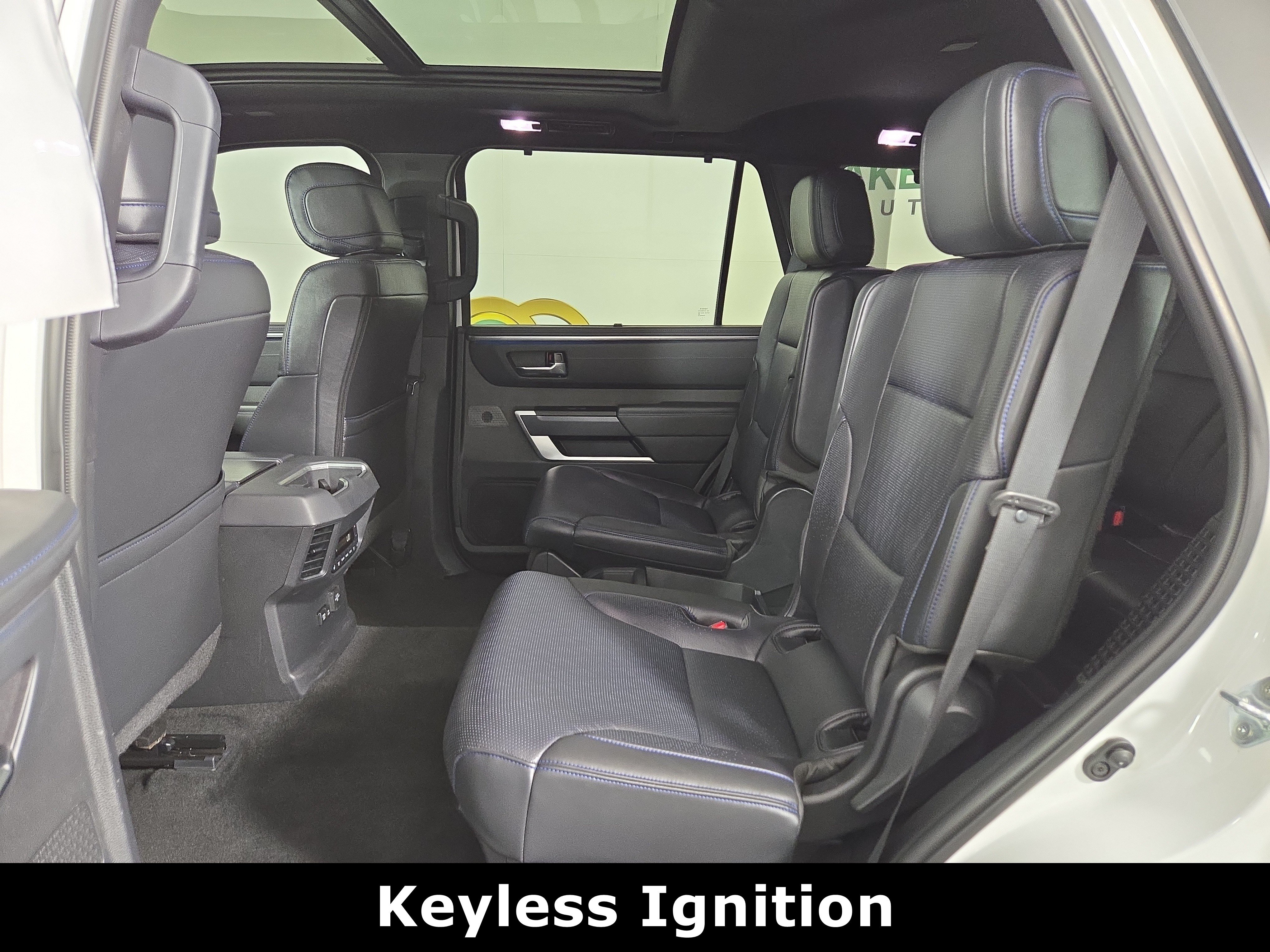 Used 2023 Toyota Sequoia Platinum AWD/4WD image 12
