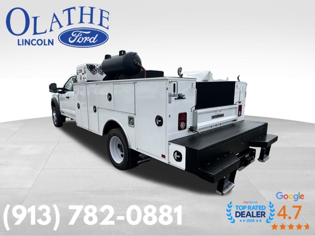 Used 2023 Ford F550 4x4 SuperCab Super Duty image 3