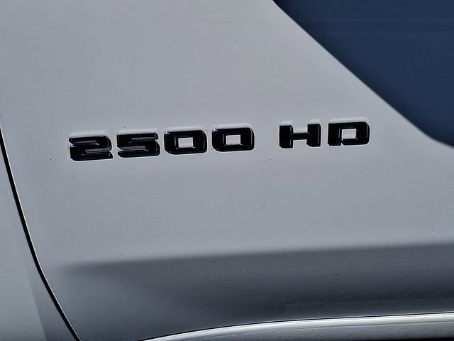 Used 2021 Chevrolet Silverado 2500 LT w/ Convenience Package image 27