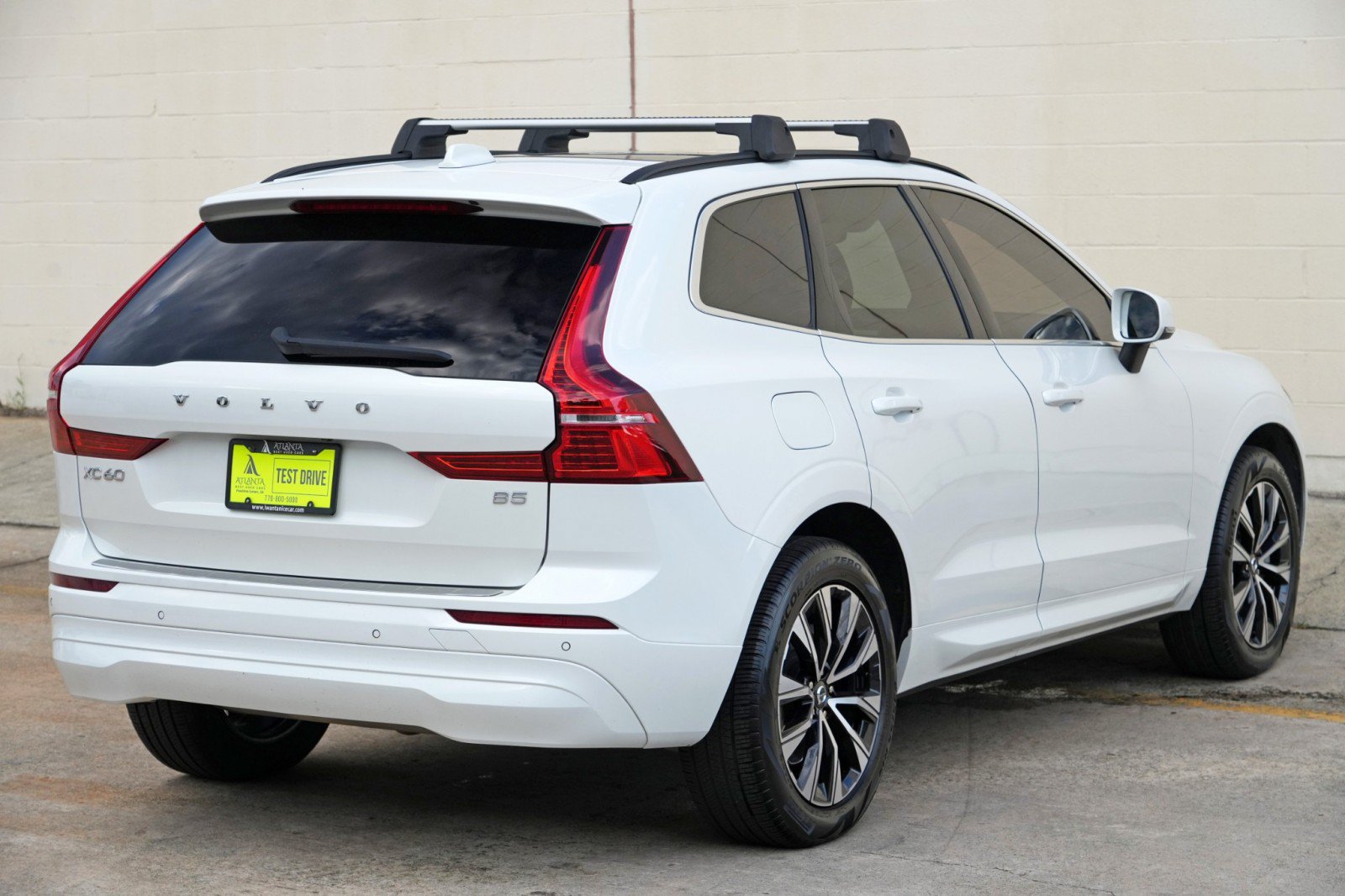 Used 2023 Volvo XC60 B5 Core w/ Climate Package FWD image 46