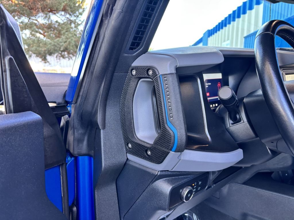 Used 2022 Ford Bronco Black Diamond w/ Sasquatch Package image 15