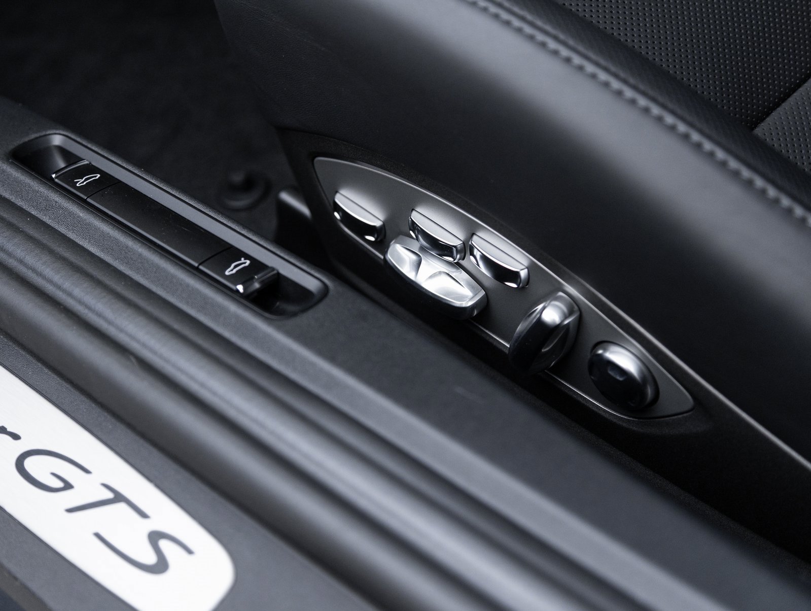 Used 2024 Porsche 718 Boxster GTS image 24