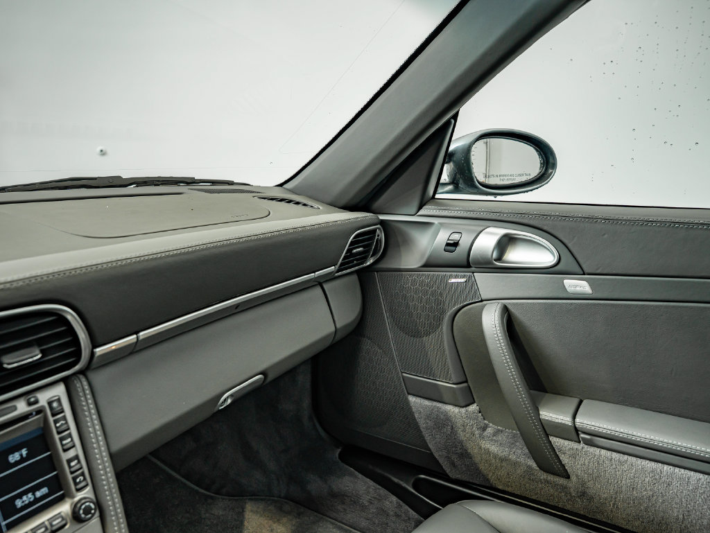Used 2006 Porsche 911 Carrera S RWD image 41