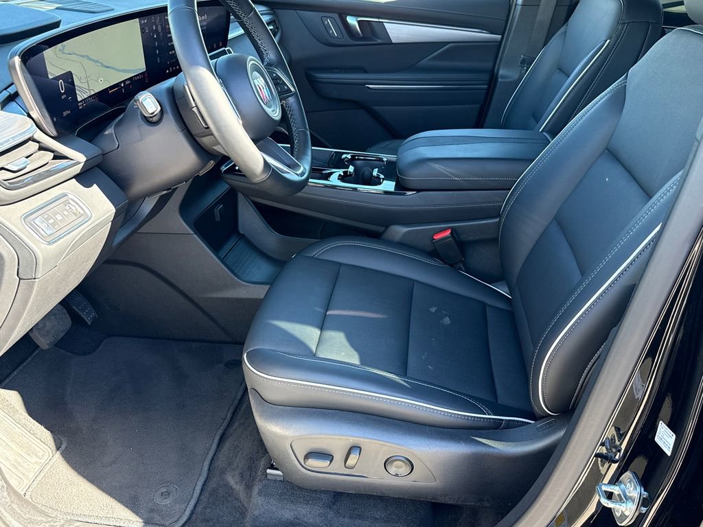 Certified 2025 Buick Enclave Preferred image 9