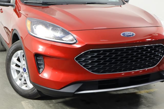 Used 2022 Ford Escape SE w/ Convenience Package FWD image 39
